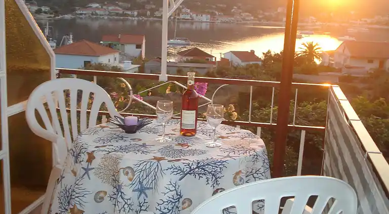 Apartment in Vinišće