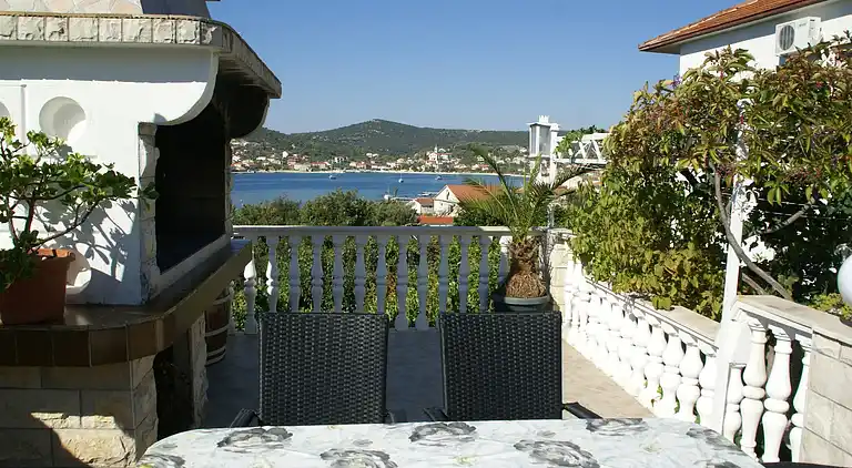 Apartment in Vinišće