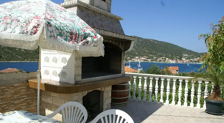 Apartment in Vinišće