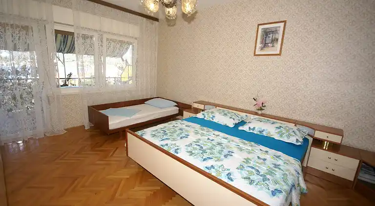 Apartment in Vinišće