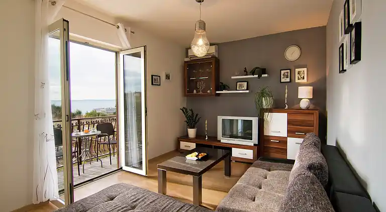 Leilighet i Podstrana