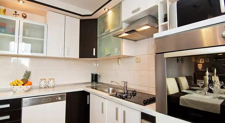 Leilighet i Podstrana