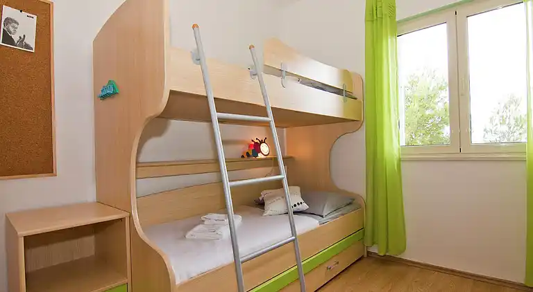 Leilighet i Podstrana