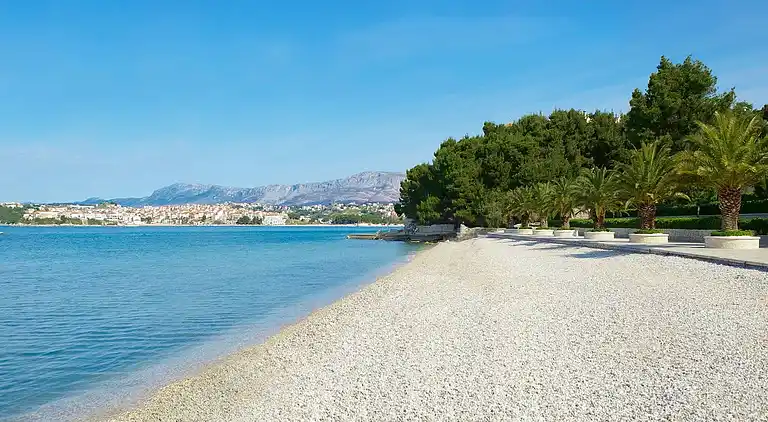 Leilighet i Podstrana