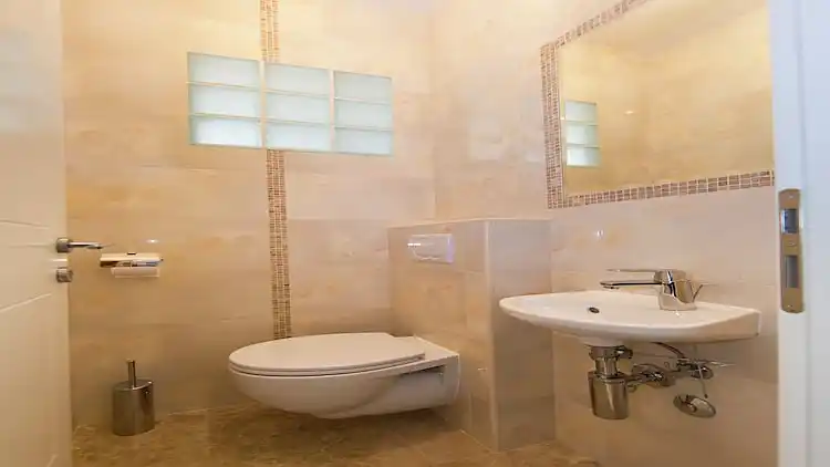 Leilighet i Podstrana