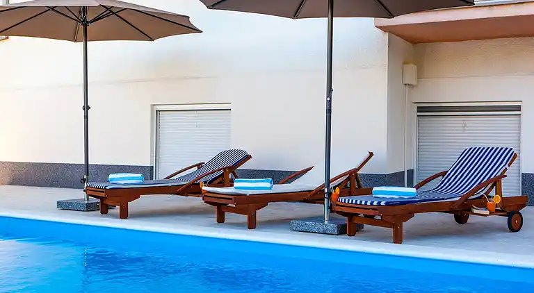 Ferielejlighed i Podstrana