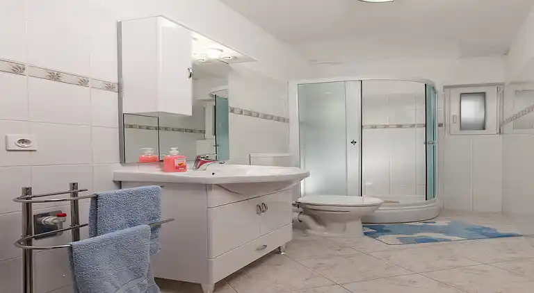 Ferielejlighed i Podstrana