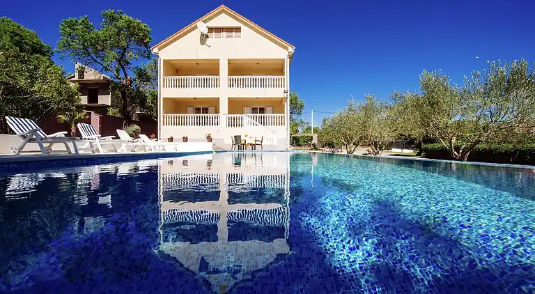 Holiday home in Polača