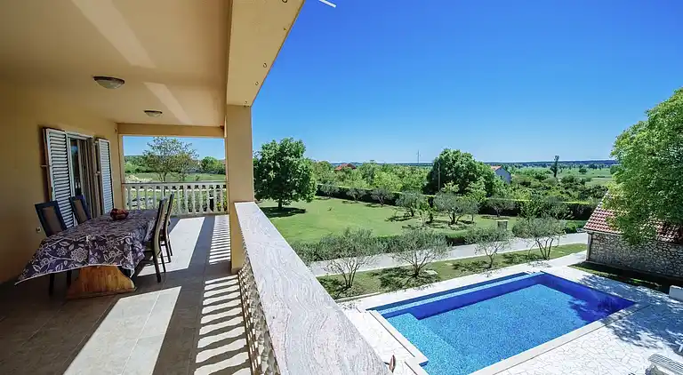 Holiday home in Polača