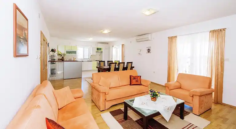 Holiday home in Polača