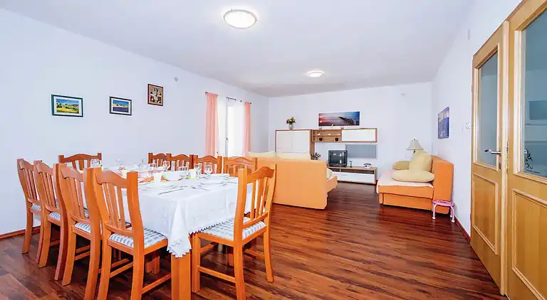 Holiday home in Polača