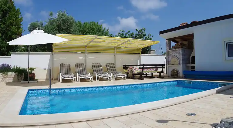 Apartment in Vinkuran