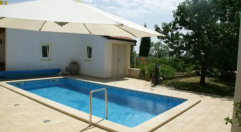 Apartment in Vinkuran