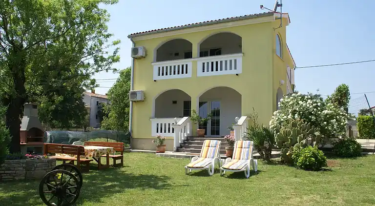 Apartment in Muntić