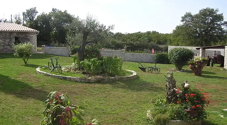 Apartment in Šajini