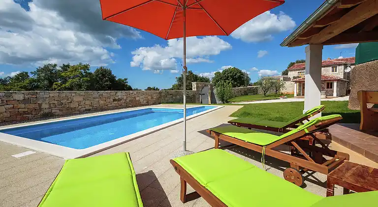 Cottage in Radetići