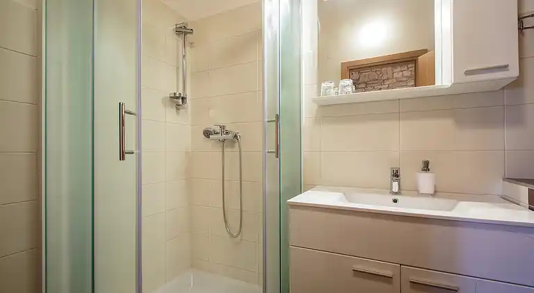 Cottage in Radetići