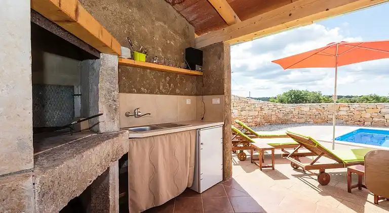 Cottage in Radetići