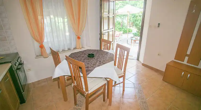 Farm house in Rakovci