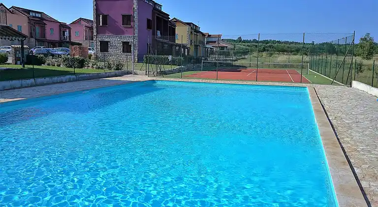 Farm house in Gedići