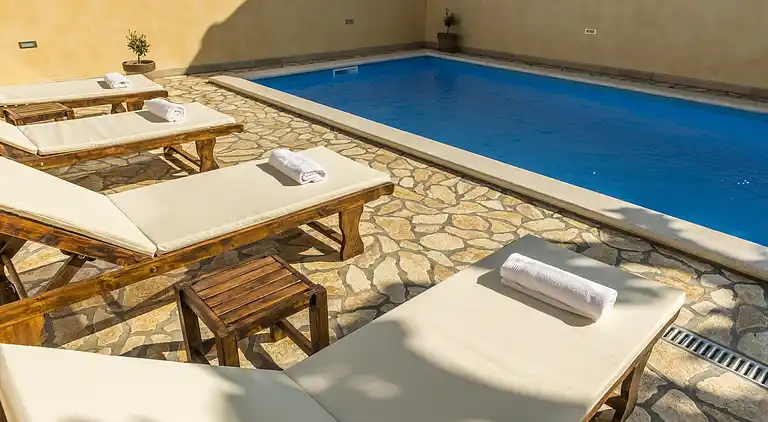 Cottage in Zgrabljići