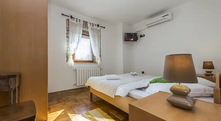 Cottage in Zgrabljići