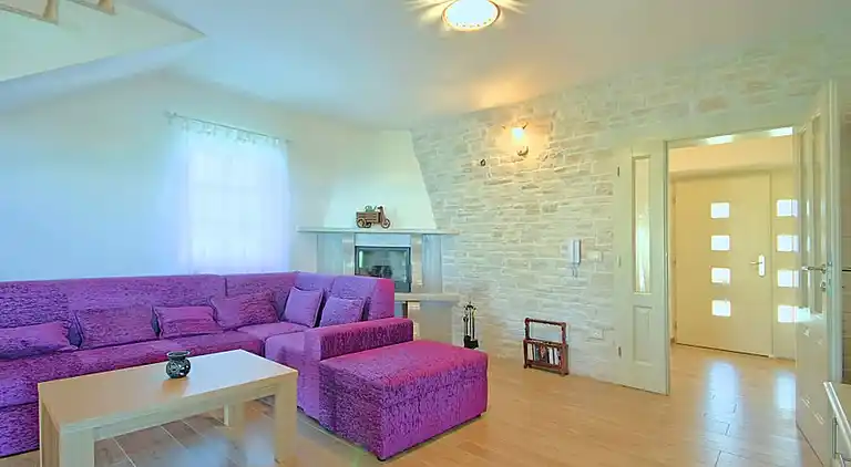 Holiday home in Valentići