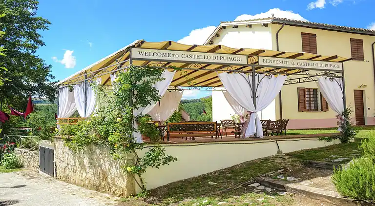 Farm house in Pupaggi