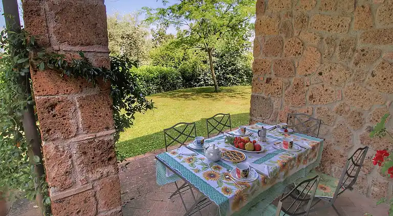 Farm house in Proceno