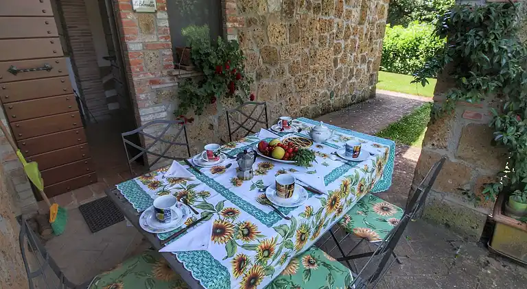 Farm house in Proceno