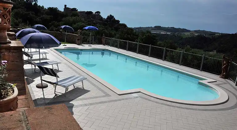 Manor house in Collazzone