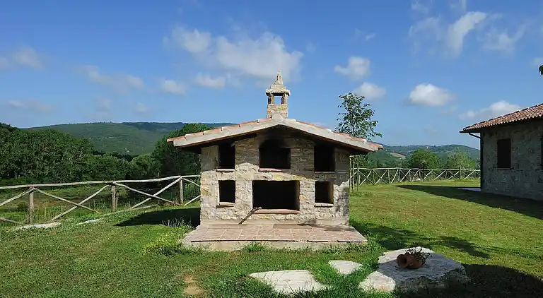 Farm house in Passignano sul Trasimeno