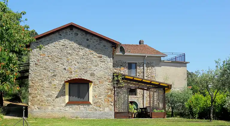 Cottage in Montebello di Mezzo