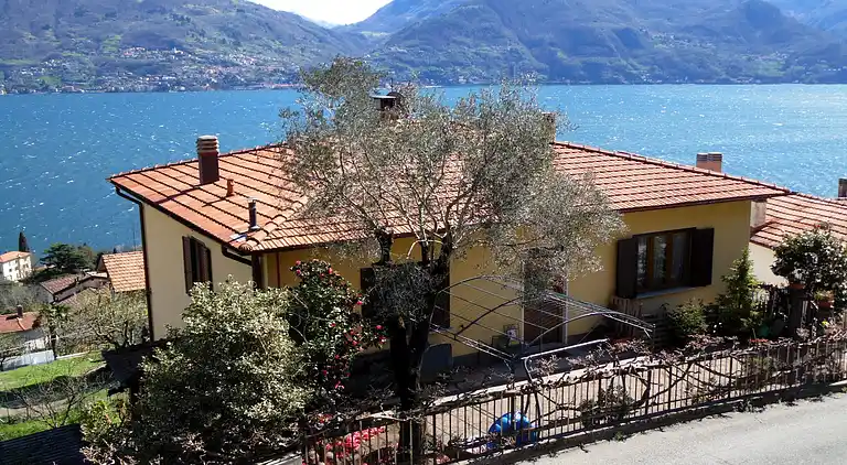 Leilighet i Santa Maria Rezzonico