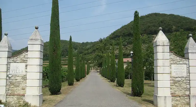 Apartment in Monticelli Brusati