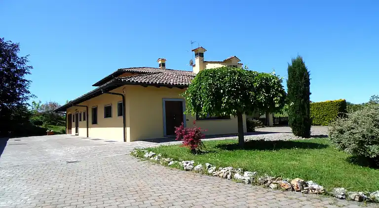 Farm house in Santa Maria della Versa