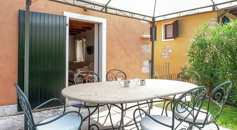 Ferielejlighed i Varesche