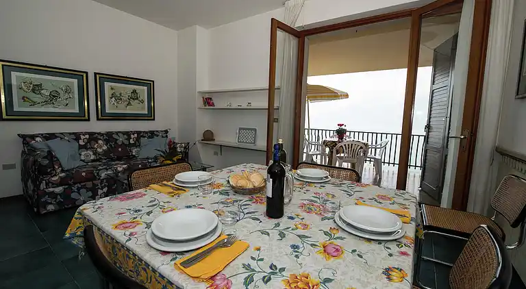 Semesterbostad i Torri del Benaco