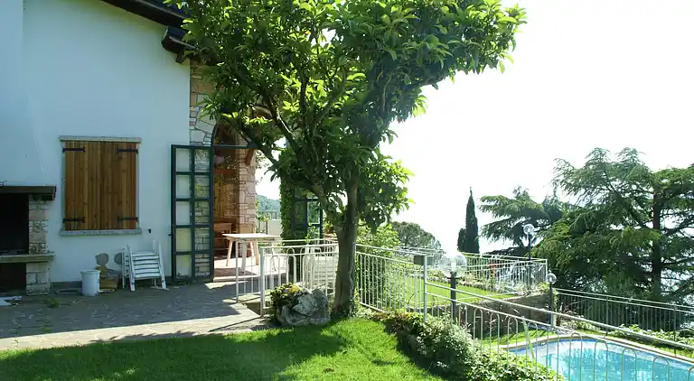 Villa in Torri del Benaco