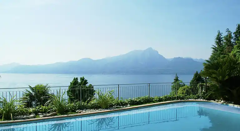 Villa in Torri del Benaco