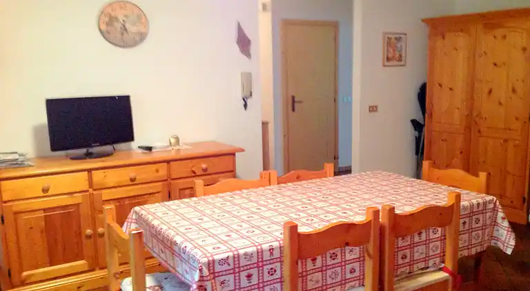 Cottage in Pera