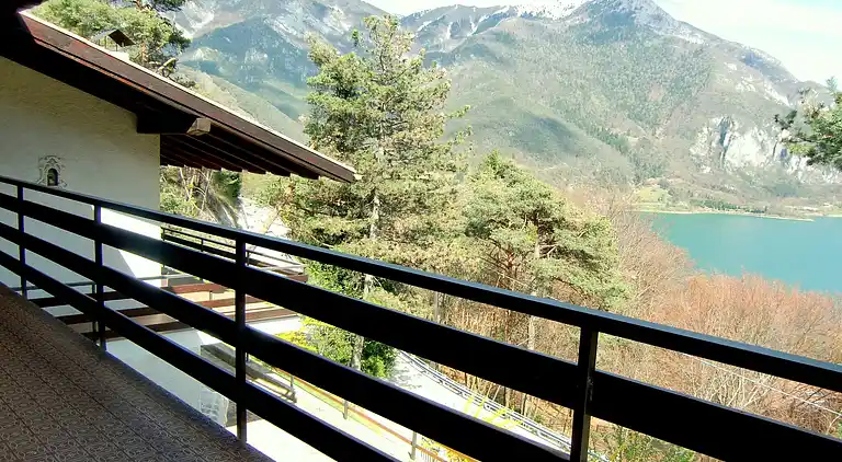 Semesterbostad i Ledro