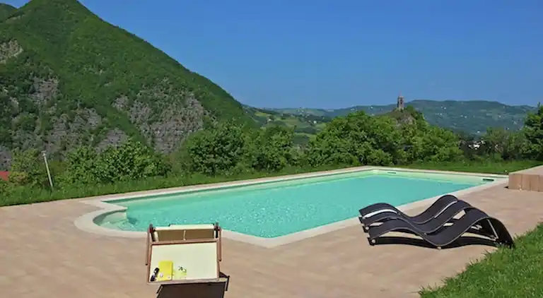 Sommerhus i Lizzano in Belvedere