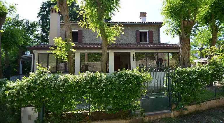 Feriebolig i Zollara