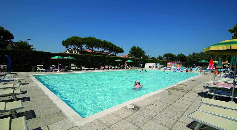 Campingvogn i Lido DI Dante