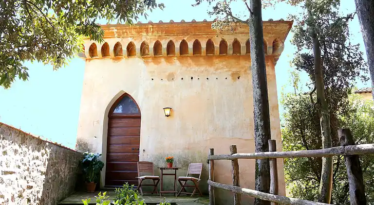 Farm house in Reggello