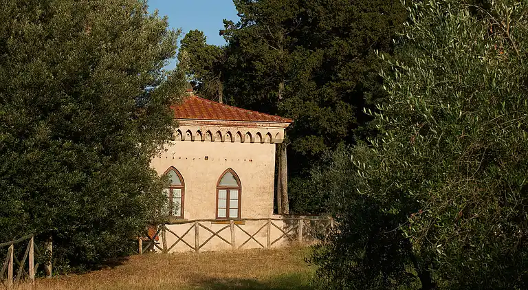 Farm house in Reggello