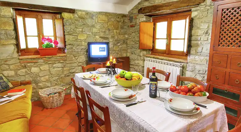 Gårdshus i Ortignano Raggiolo