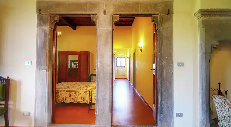 Manor house in Ortignano Raggiolo