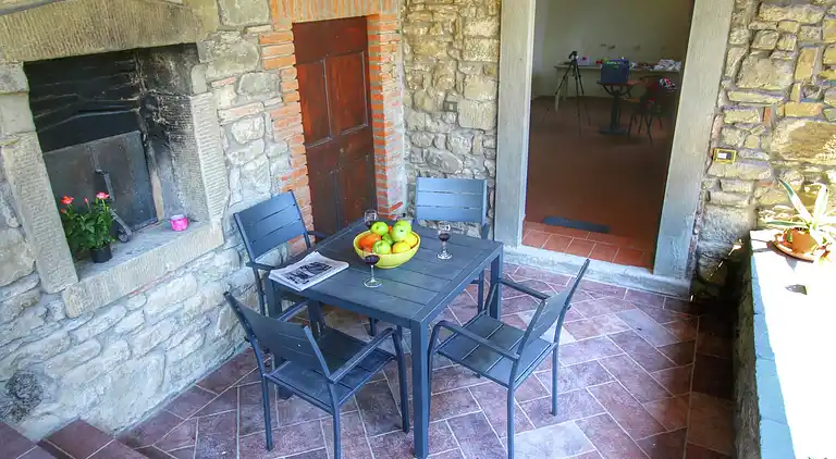 Manor house in Ortignano Raggiolo